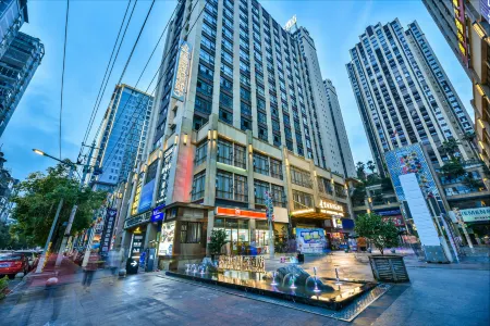 Alice International Hotel Отели рядом с достопримечательностью «Qin Han Studio City»