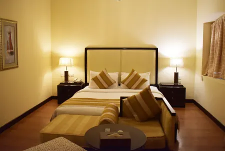 Ramada Plaza by Wyndham Karachi Airport Hotel