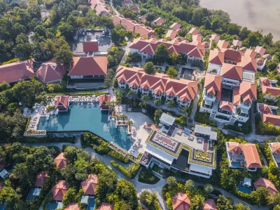 Amatara Welleisure Resort Hotels near Ao Makham Minimart