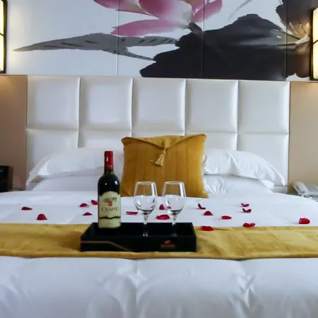 Yibo Garden Hotel