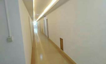 Dongyuan Yufeng Theme Apartment