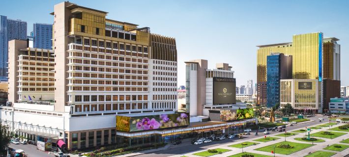 NagaWorld Hotel & Entertainment Complex プノンペンのホテル