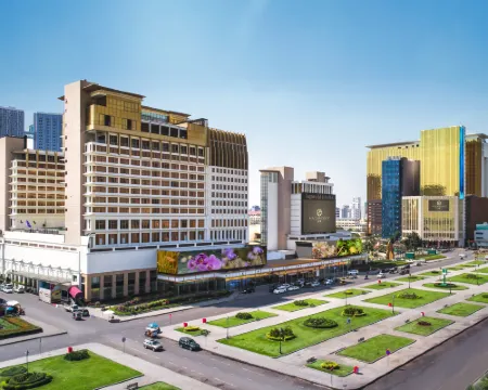 NagaWorld Hotel & Entertainment Complex Punom Pen otelleri