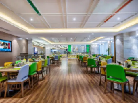 Hampton by Hilton Xiamen Cross-Strait Financial Center