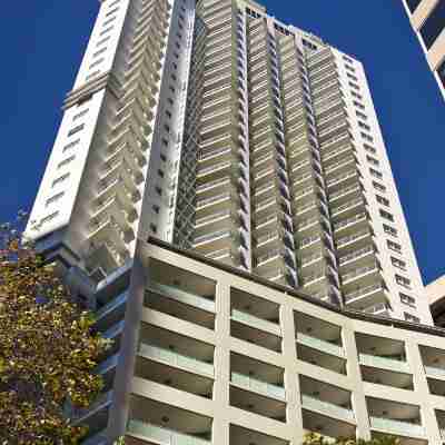 APX World Square Hotel Exterior