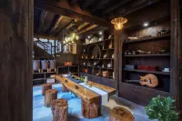 騰沖繁花輕奢庭院