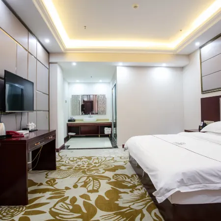 Sunshine Seaview Hotel