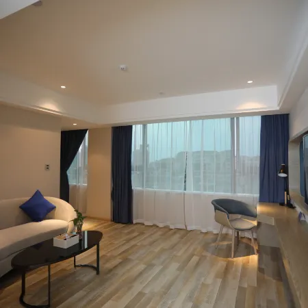 Kyriad Hotel (Foshan Xiqiao Mountain Guangdong Impressions)