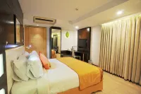 Platinum Residence - Parvekkeita