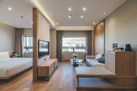 Atour Hotel