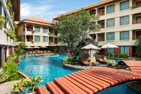 Patong Paragon Resort & Spa - Infinity Pools