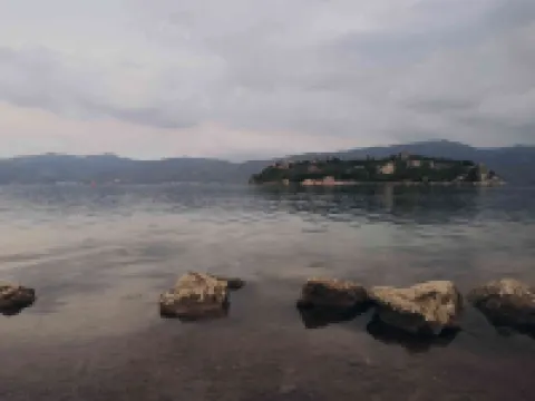 Fuxian Lake Rujia Hotel (Sunshine Coast Branch)