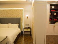成都艾高家居设计师酒店 - 美式一室一厅套房