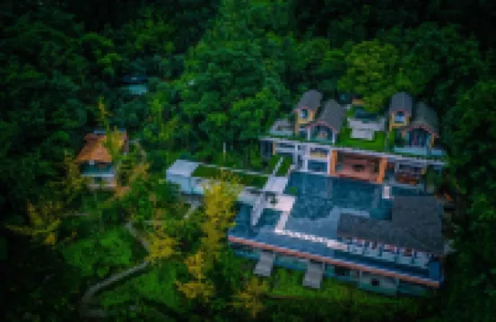 Qing XIA Shan Ju Resort Hotel