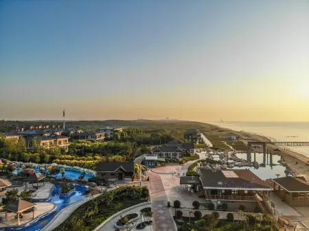 Fisher island Seaview Hot Spring Resort