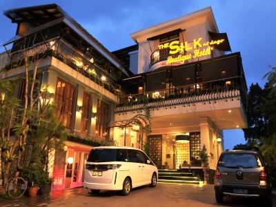 The Silk at Dago Boutique Hotel