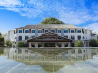Taste Resort Hotels in Xingyi