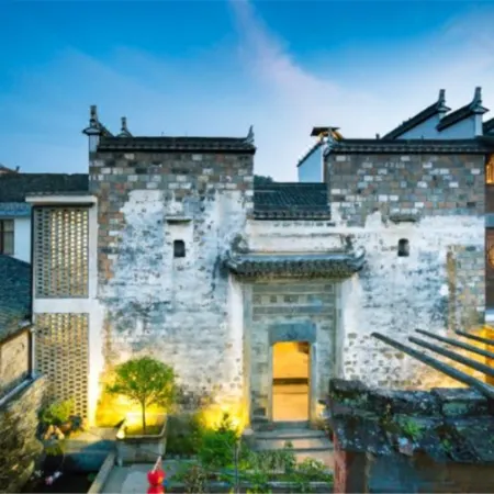Jiwei Hotel