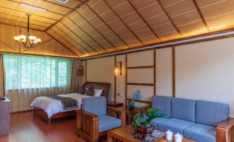 Guangming Squirrel Valley Holiday Villa
