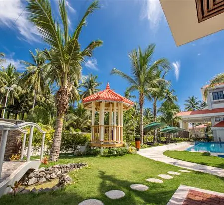 Costa Palawan Resort