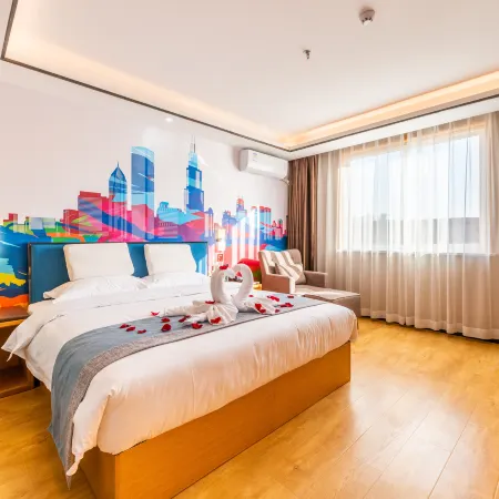 Huayi Select Hotel (Fuping Pinyang Avenue Store)