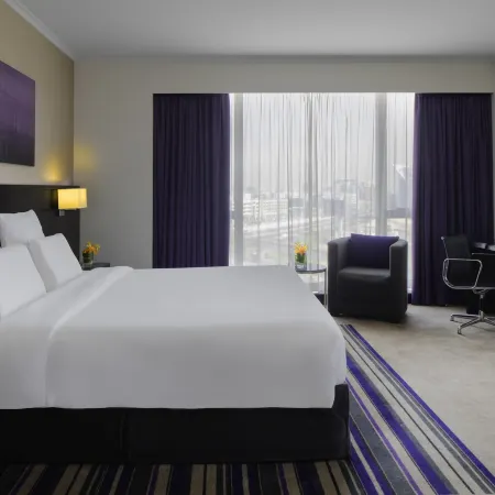 Pullman Dubai Creek City Centre Отели рядом с достопримечательностью «Торговый центр City Centre Deira»