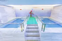 Ludao International Hotel - Pools