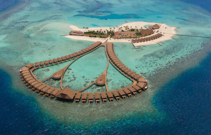 Cinnamon Velifushi Maldives