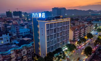 Manheng Hotel