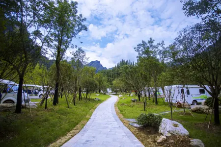 Muqiaoxi RV Camp