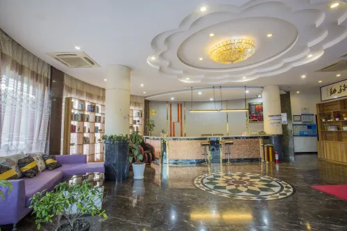 Tuwo Holiday Inn (Ningguo Municipal Government Bus Station)