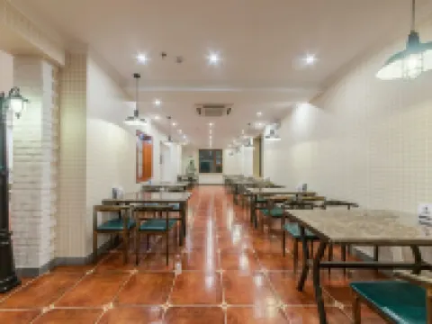 EES Holiday Inn Hotels in Shulan