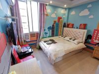 广州名居主题公寓 - 卡通城市主题大床房