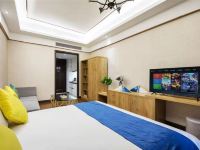 杭州逐梦空间设计师公寓 - 时尚简约大床房