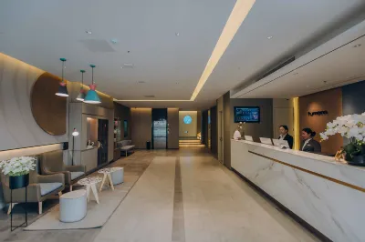 홈인 룽촨 광장 주변 호텔