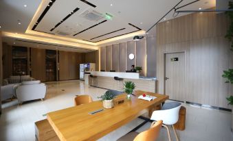 Rest Comfort Hotel (Wenzhou Oubei Shuangta Road)