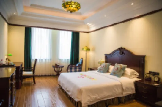 ヘンドンヨンスス・礼査ホテル（馬戯城）