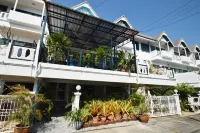 Blu Beach Haven