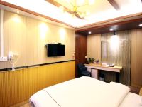 广州鹿途-轻奢酒店式公寓 - 典雅简约向阳超大床房