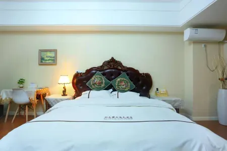 Pengyouquan. Hotel Отели рядом с достопримечательностью «Jiuzhou College of Vocation & Technology»