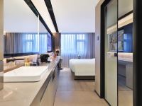 桔子水晶北京南站酒店 - 极简风豪华大床房