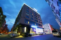 Fanji Kaifeisen Boutique Hotel (Dongguan Railway Station Branch) - romantis