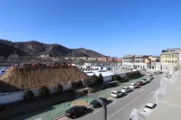 Jinyan'an Guanshe Homestay - Dağ Manzaralı