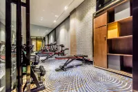 Wanyi Hotel (Chongqing Jiefangbei Pedestrian Street Hongyadong Branch)