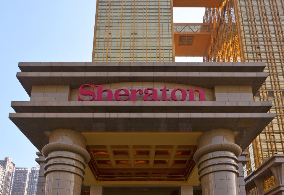 5. 충칭 쉐라톤 호..