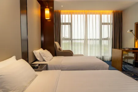 Easco Hotel Отели рядом с достопримечательностью «Huashang College of Guangdong University of Business Studies»