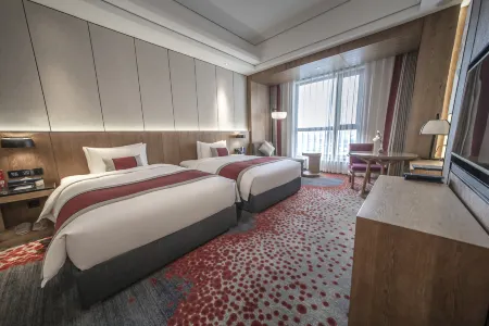 Hanlin Ruihe Hot Spring Resort in Meihekou Отели рядом с достопримечательностью «Meihekoushi Zhangbai Mountain Botanical Garden»