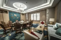 Hanlin Ruihe Hot Spring Resort in Meihekou - breakfast