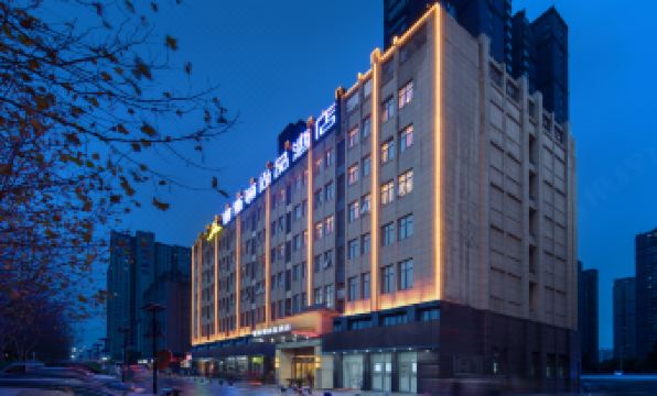 Manston Shangpin Hotel (Hefei Mingzhu Plaza Zhengda Plaza Branch)