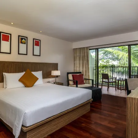 Holiday Inn Resort PHUKET SURIN BEACH by IHG